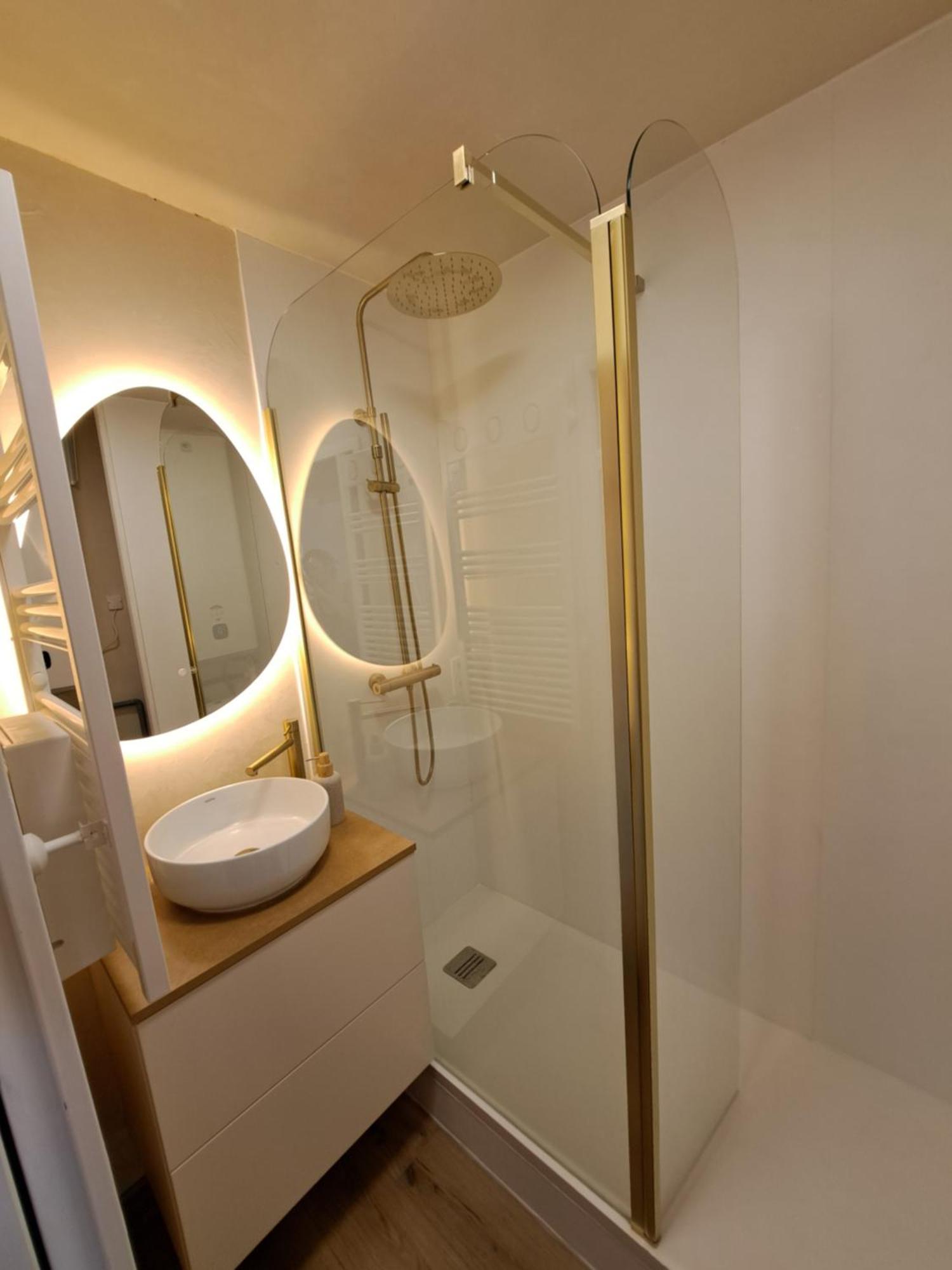 Studio Cabine 4 Couchages, Vue Face Aux Montagnes Font-Romeu-Odeillo-Via Εξωτερικό φωτογραφία